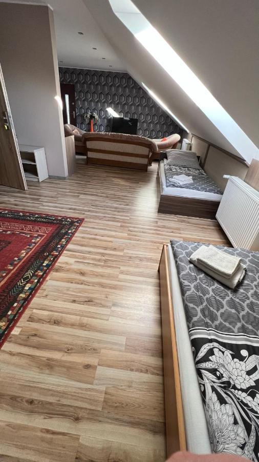 Fitnessfun Bed & Breakfast Krzyż Екстериор снимка